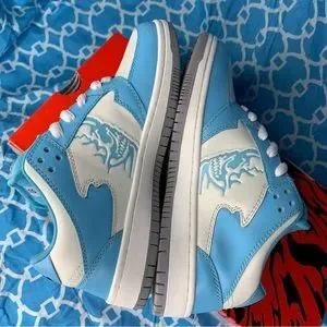 Warren lotas reaper dunk Men’s size 6 electric blue unc low top sneakers fashion Warren Lotas | Shoes | Warren Lotas Reaper Dunk Mens Size 6  main image 2